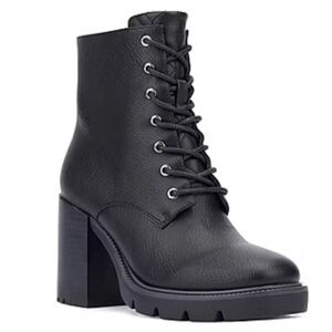 New York & Company Gigi platform combat boots size 8
